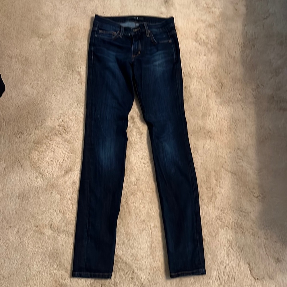 Joes Jeans size 26, straight leg